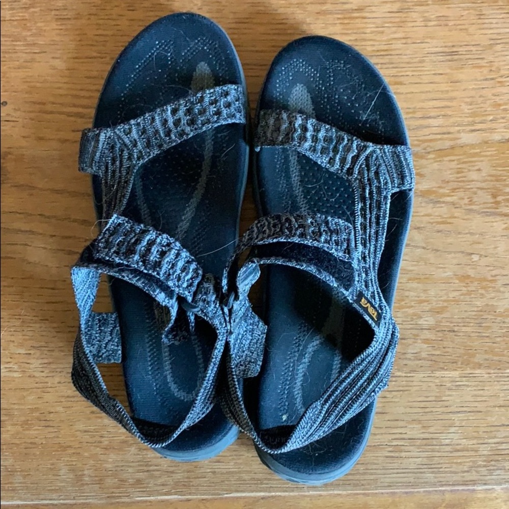 Grey and back Teva sandals